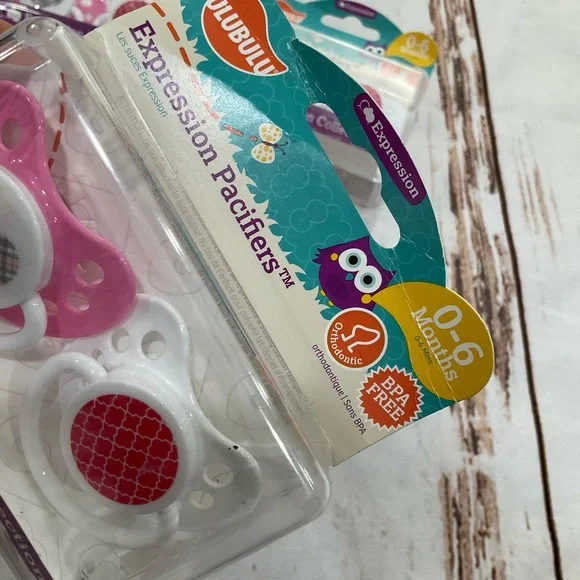 ULUBULU EXPRESSION PACIFIER BUNDLE 0-6 MONTHS - Picture 3 of 5